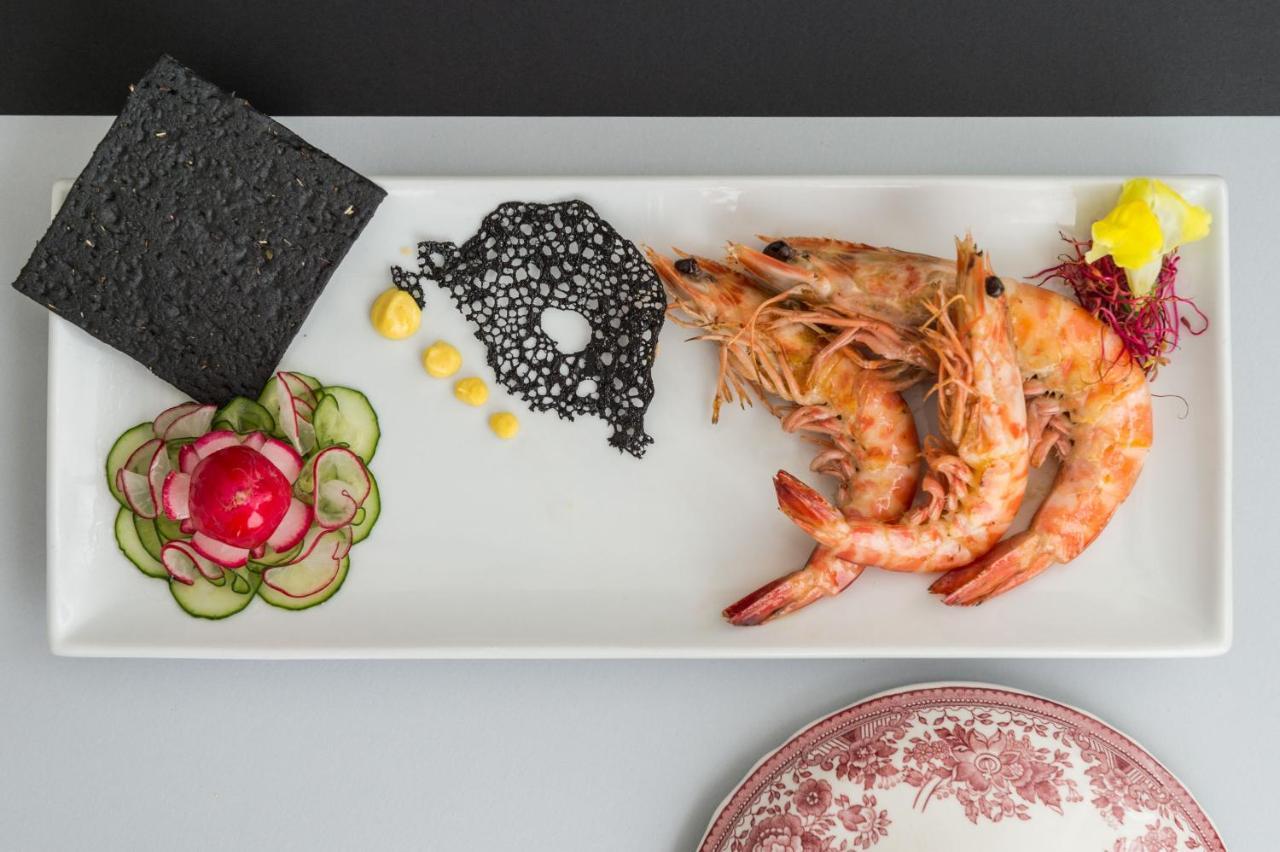 Kiss Beachfront Hotel & Restaurant Cervia Exterior foto